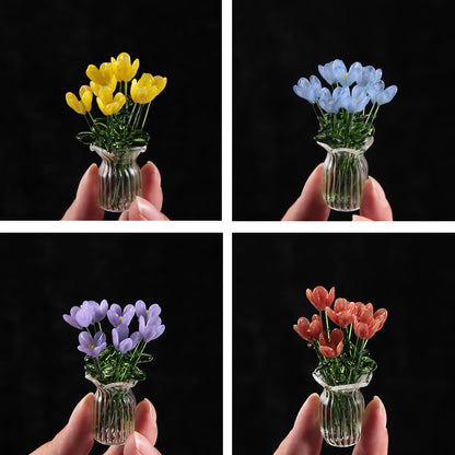 Glass Flower Bouquet Mini Vase