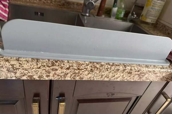 Silicone Sink Water Splash Guard